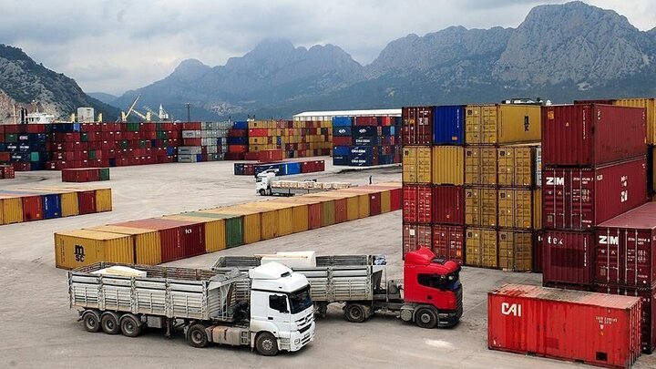 تسهیل صادرات کالا به لبنان با باز شدن مسیر ترانزیتی عراق